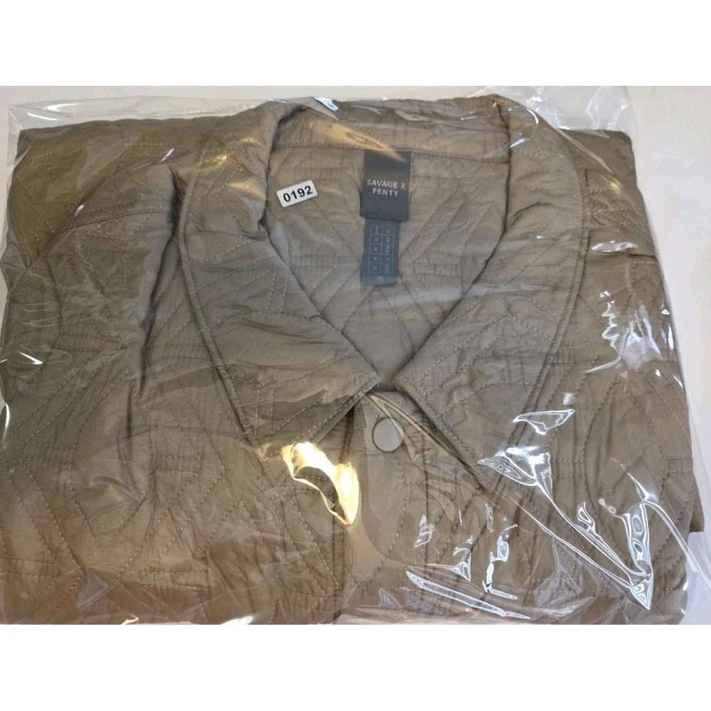 Savage x Fenty Men's Woven Geometric Quilted Jacket in Stone Beige/ Brown Sz 2XL